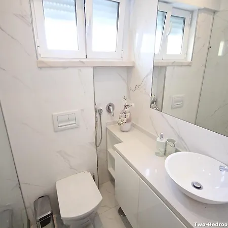 Akicity Marques Sun Apartment